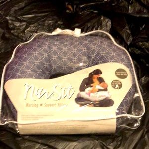 NurSit Nursing and Support Pillow